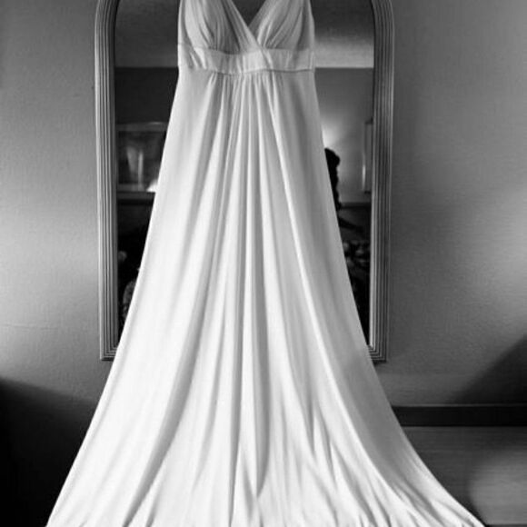 EUC Grecian Goddess Wedding Prom Ivory Dress - Picture 11 of 12